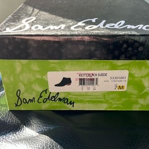 SAM EDELMAN. Petty short ankle boots. Black suede. Size 7. Never been worn!